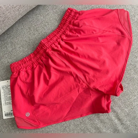 NWT Lululemon Athletica Red Athletic Shorts Lightweight Elastic Waist - Picture 2 of 5